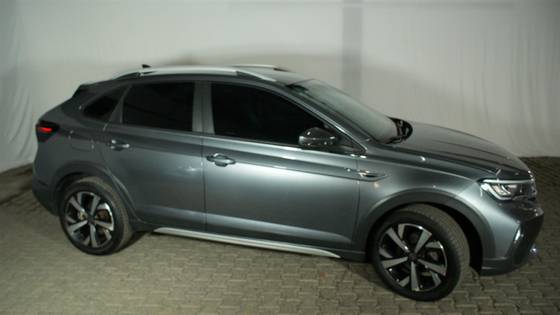 VOLKSWAGEN NIVUS 1.0 200 TSI TOTAL FLEX HIGHLINE AUTOMÁTICO VOLKSWAGEN NIVUS 1.0 200 TSI TOTAL FLEX HIGHLINE AUTOMÁTICO